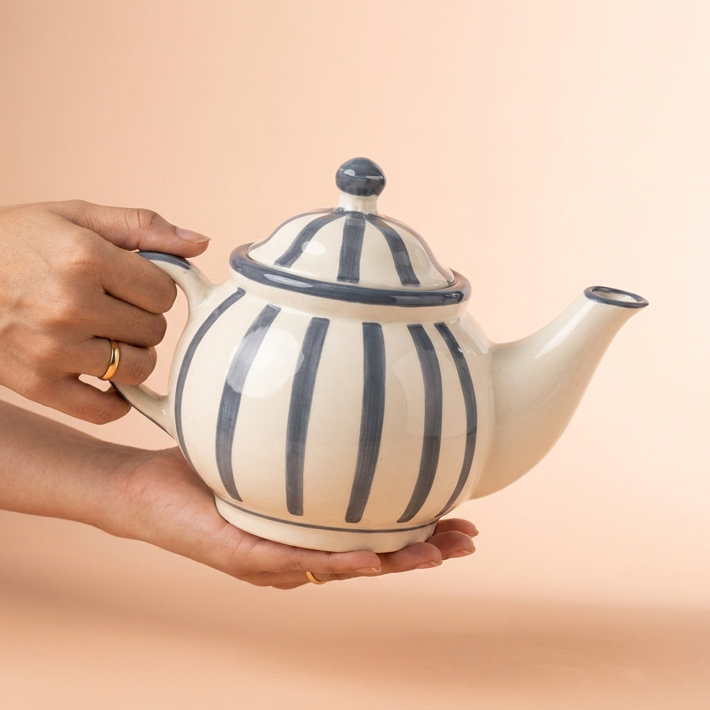 Handcrafted Ceramic Tea Kettle, Pack of 1, White Grey Glossy Round 500ml