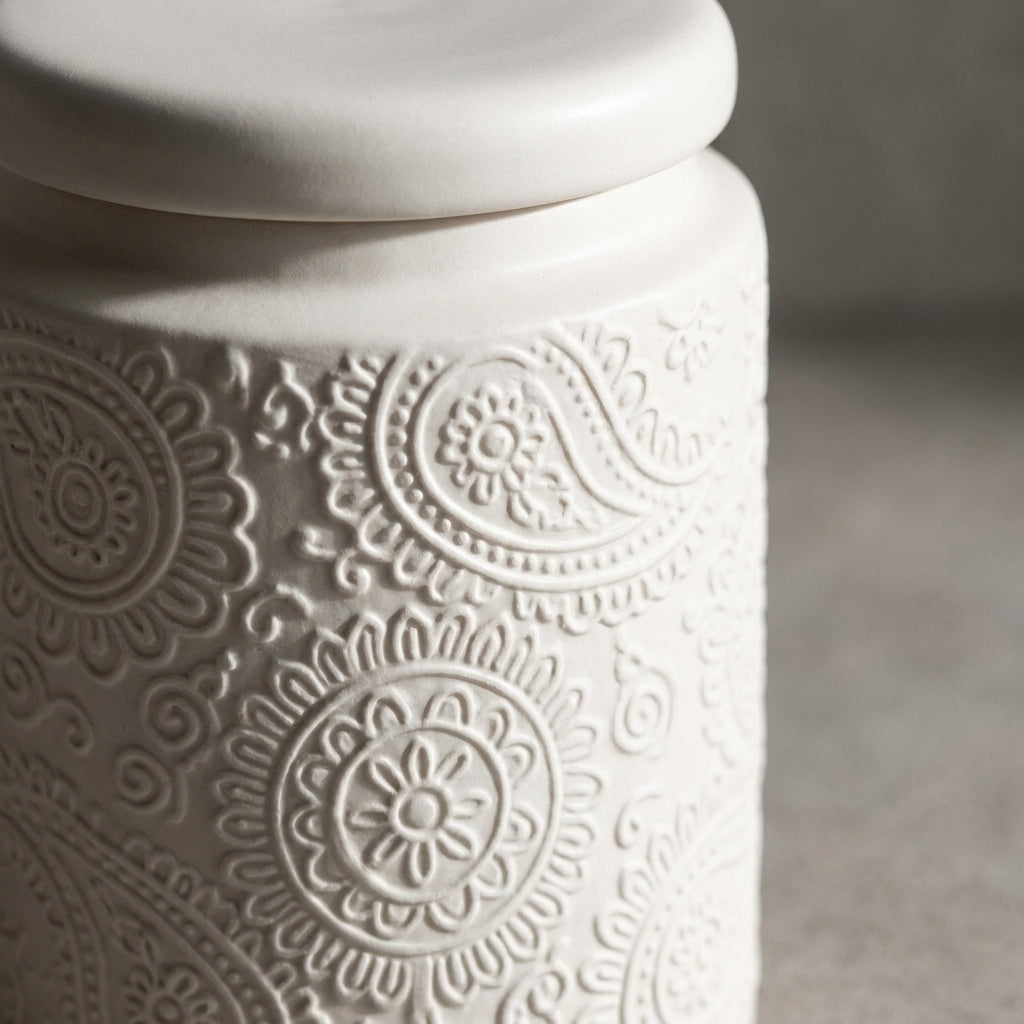 White Ceramic Storage Jars with Spoons, Pack of 2, 700ml Kitchen Canisters